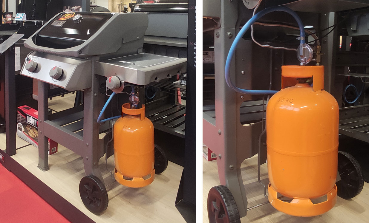 Una bombola inserita in un barbecue di piccole dimensioni