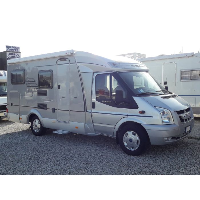 Van 562