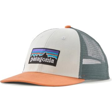 Cappello Patagonia P-6 Logo LoPro Trucker White w/Peach Sherbet