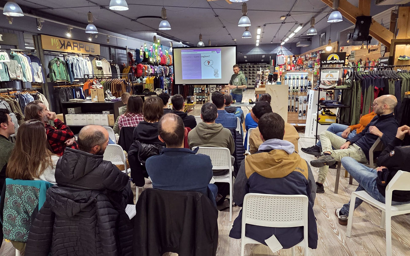 Arrampicare in sicurezza: la serata formativa con la scuola di alpinismo La Naeja da ERCOLE Sport